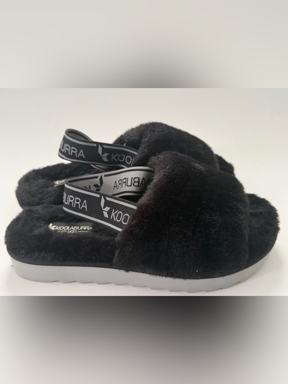 Koolaburra by UGG Women’s Black Slip-On Open Toe Faux Fur Slippers Sz 6